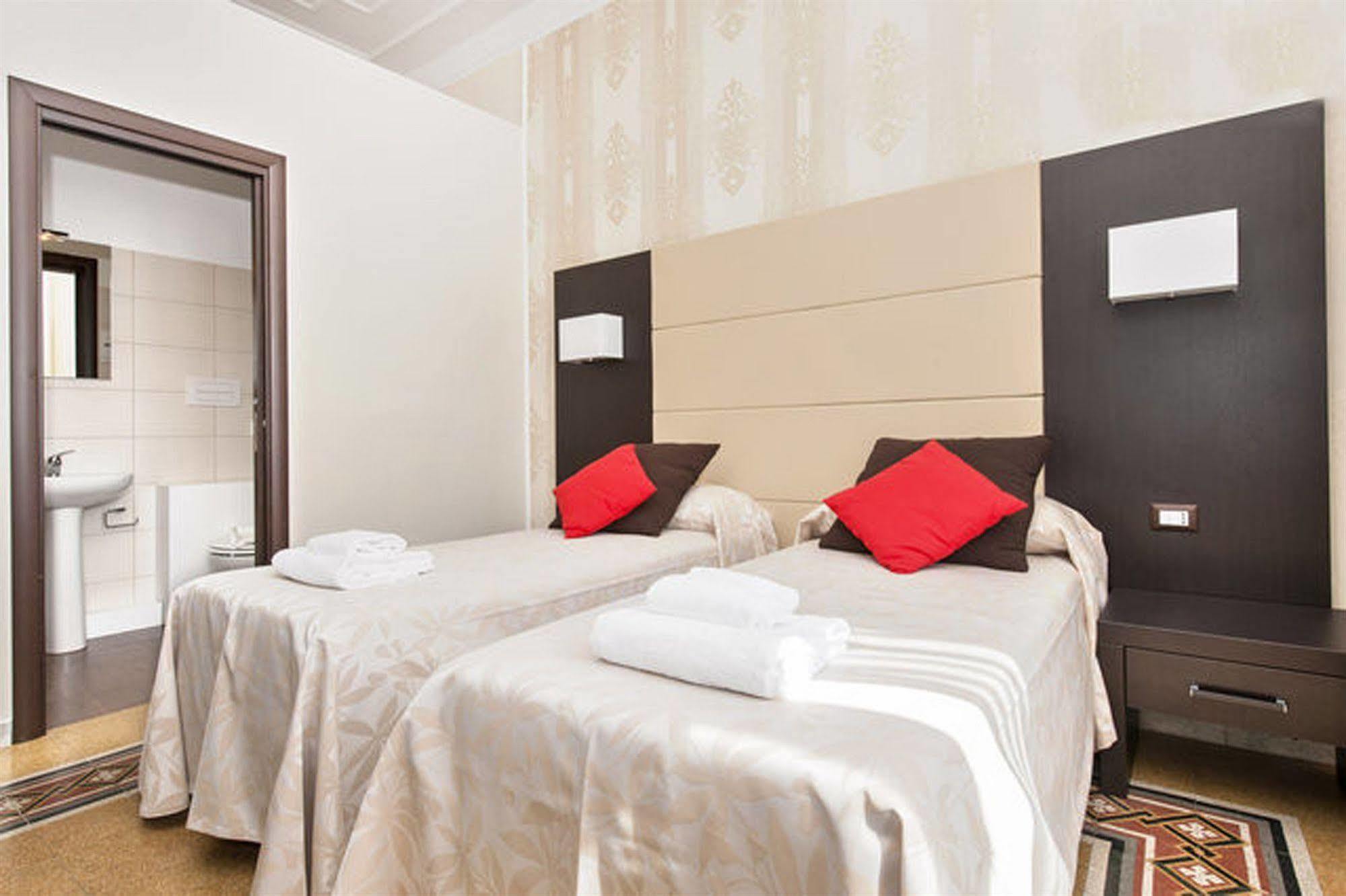 Laterani Suite Рим Екстер'єр фото